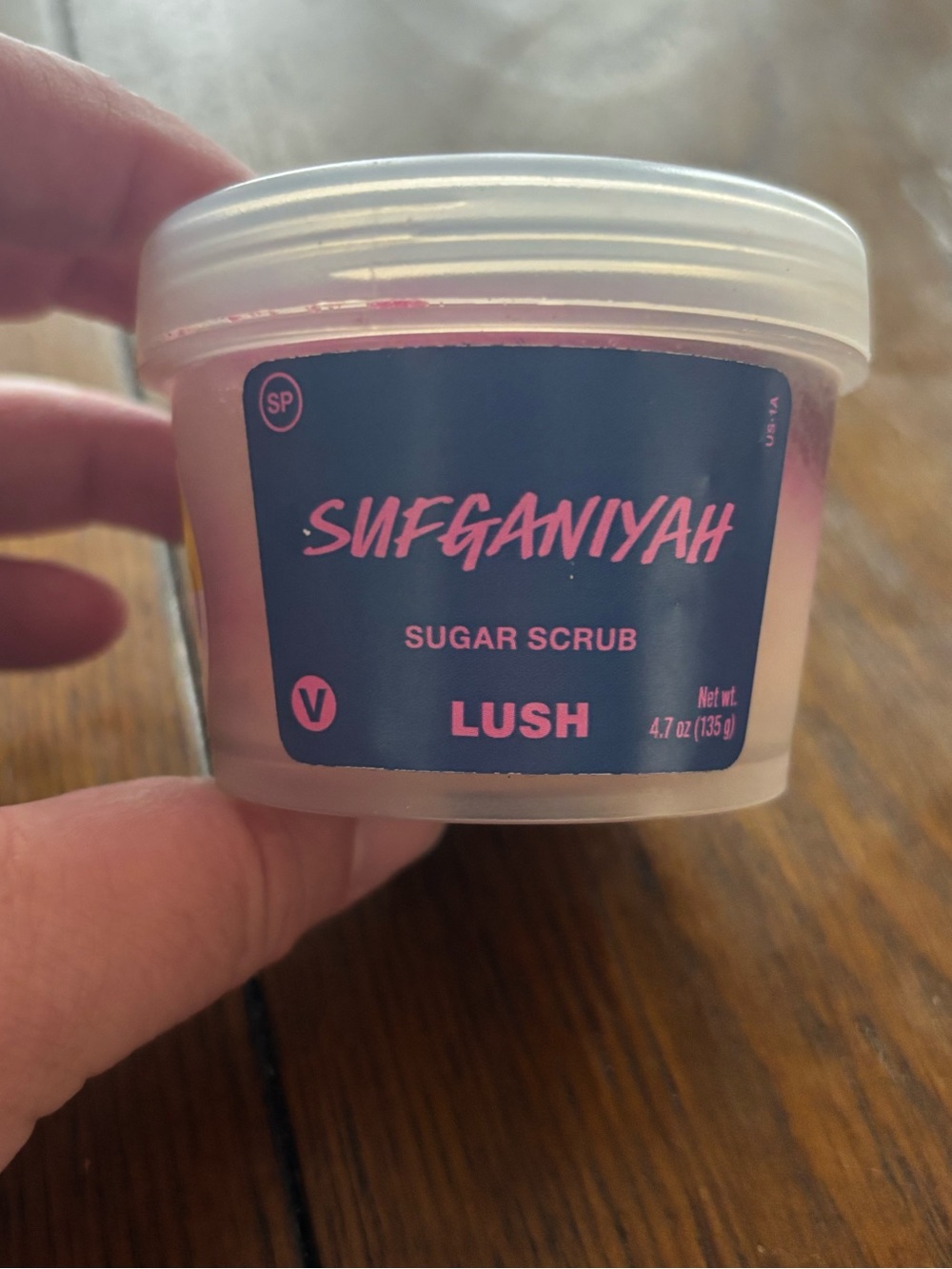 Lush Sufganiyah Body scrub